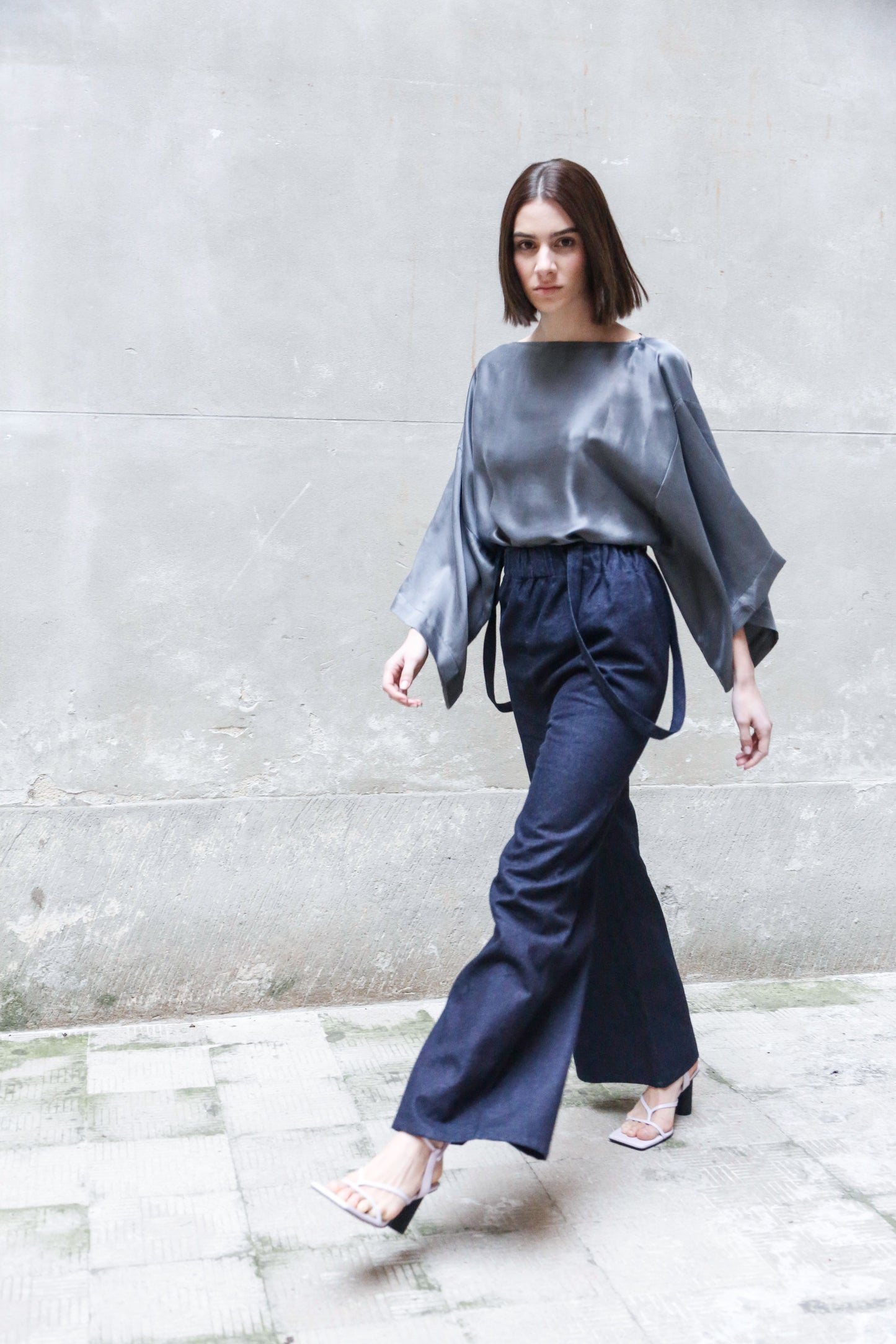 Elasticated waist wide pants with braces