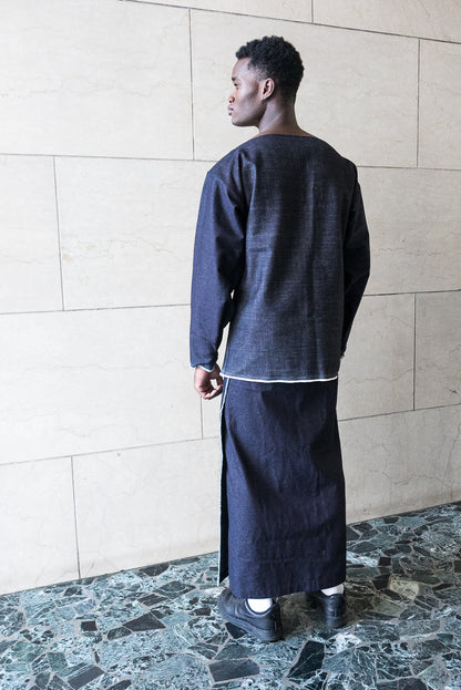 Long sleeves bateau collar shirt